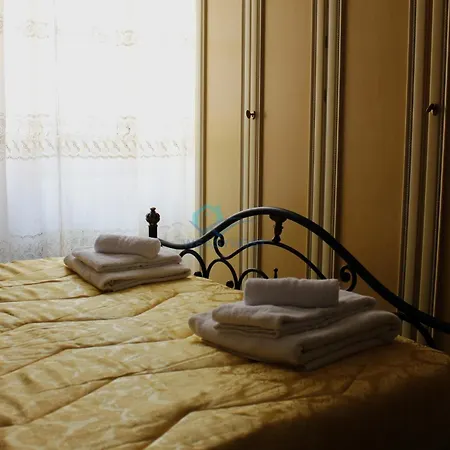 P I G N E T O Renovated Flat Apartament Rzym