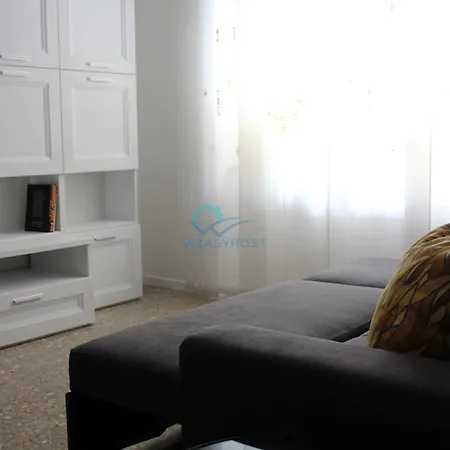 P I G N E T O Renovated Flat Apartament