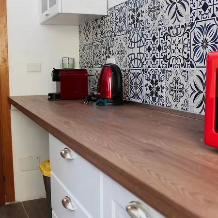P I G N E T O Renovated Flat Rzym
